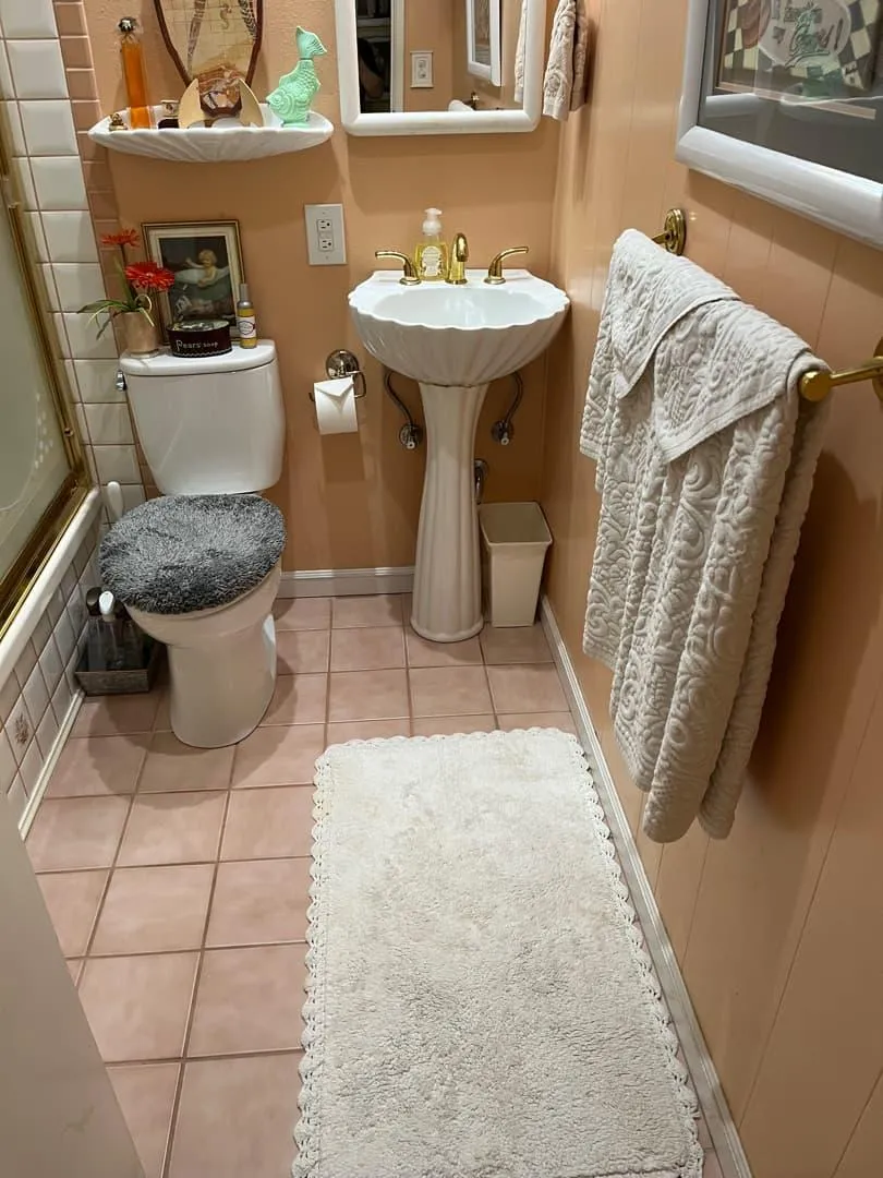 Bathroom cleaned and organized by WHB